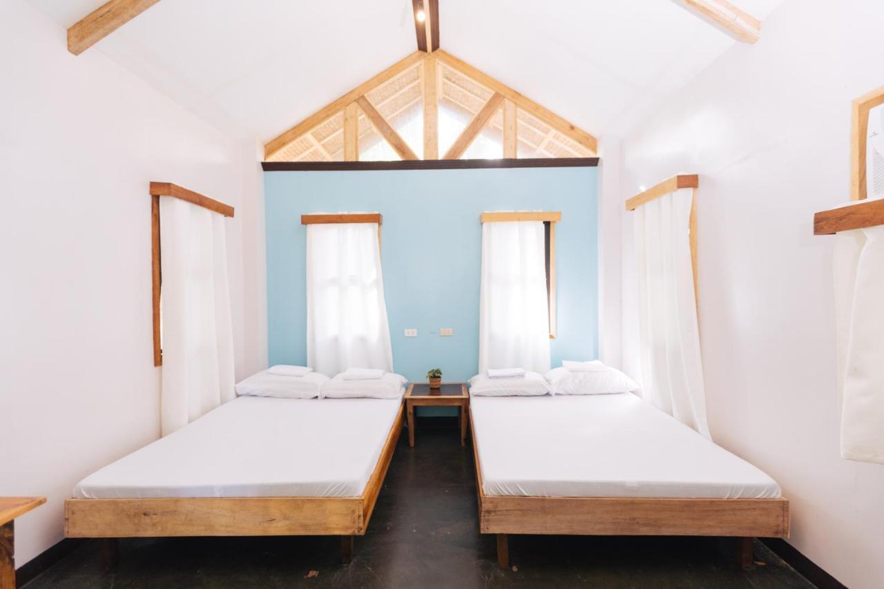 Higala Hostel Siargao General Luna  Buitenkant foto