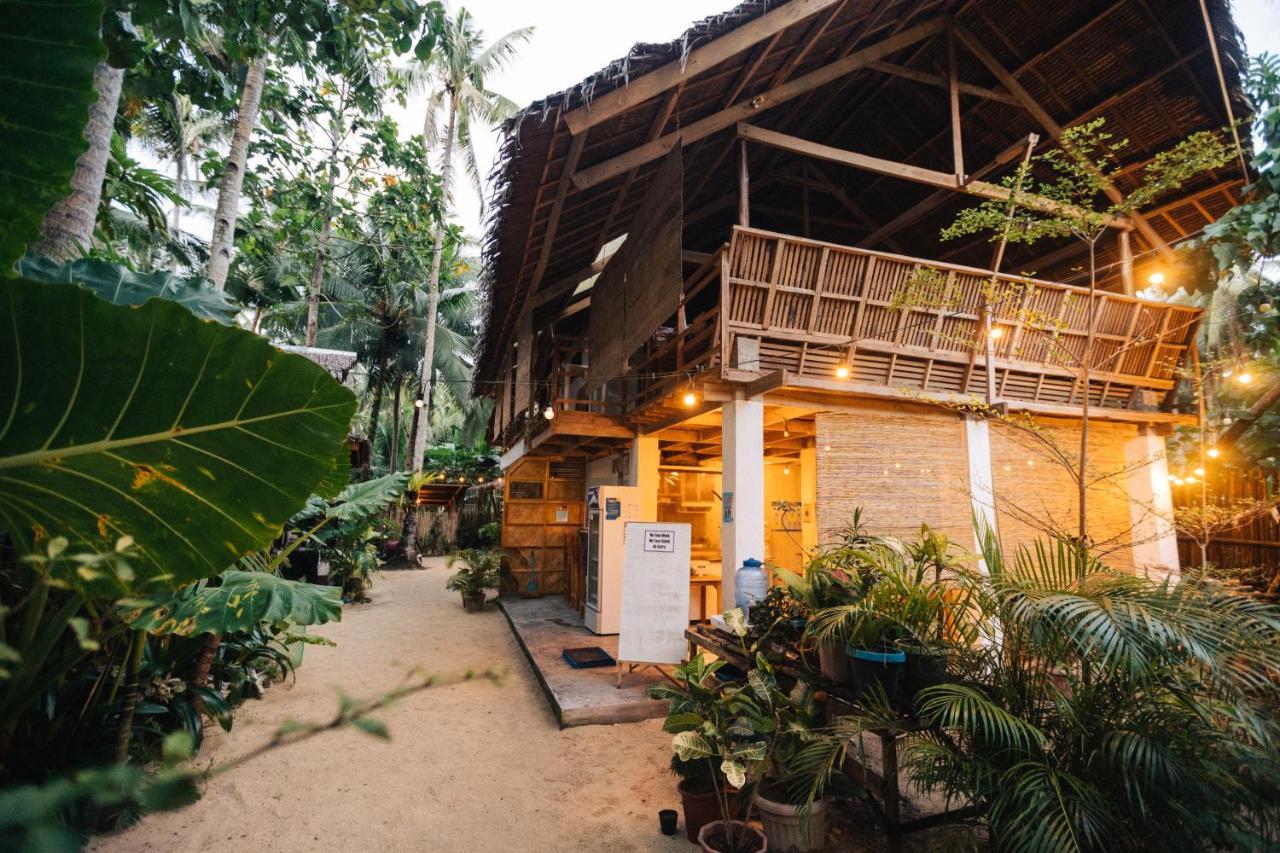 Higala Hostel Siargao General Luna  Buitenkant foto